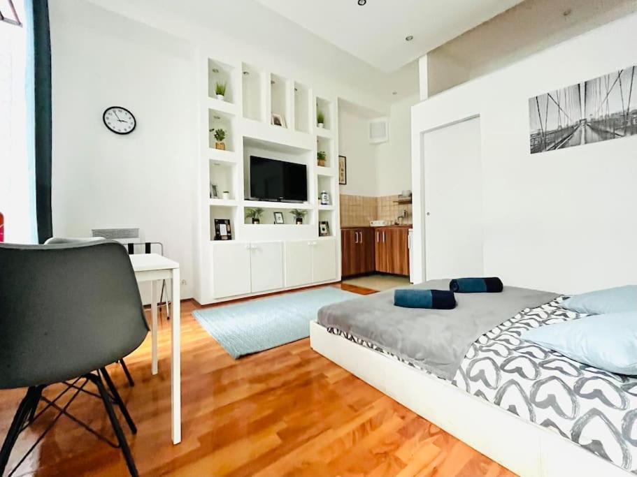 Kazy8 New Life Apartment Budapest Luaran gambar