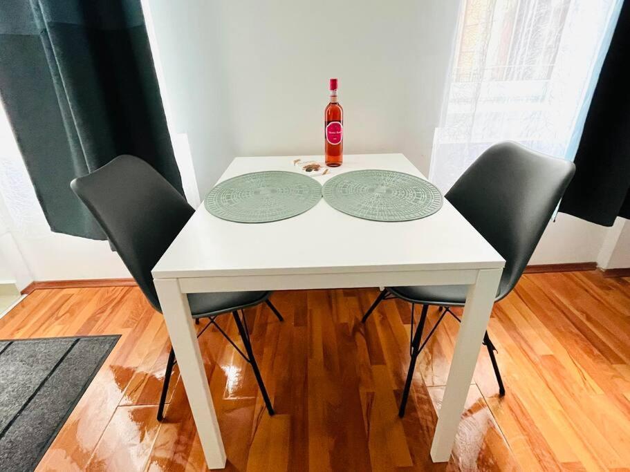 Kazy8 New Life Apartment Budapest Luaran gambar
